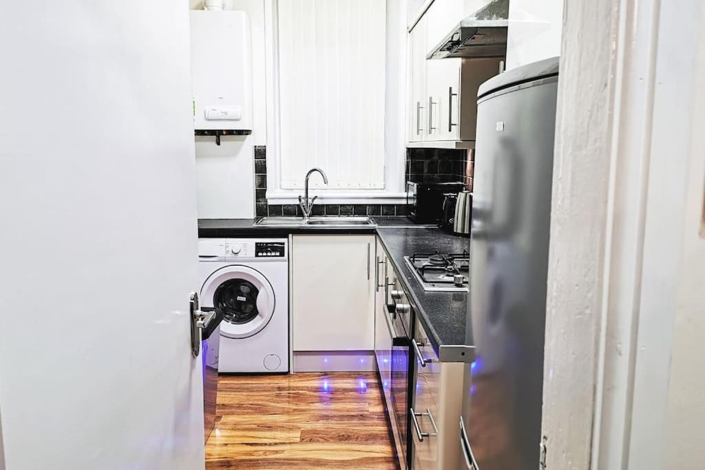 Glasgow Southside: Cosy 2 Bedroom Apartment Esterno foto